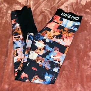 NIKE floral Leggings